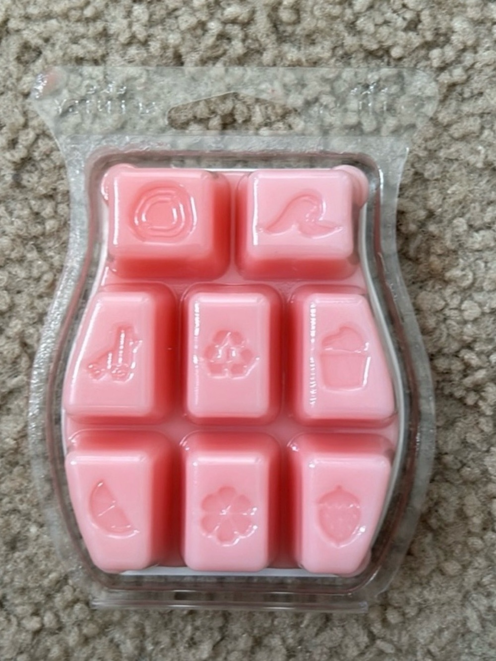 8 Scentsy Wax Bars - Picture 10 of 15